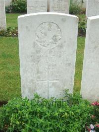 Etaples Military Cemetery - Caulderwood, A D